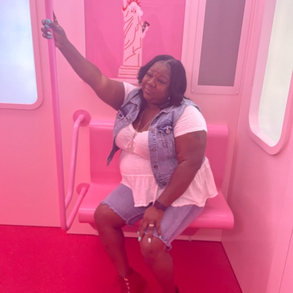 Meet your Posher, Tamika - Picture 7 of 13